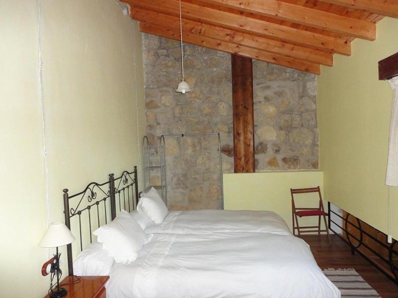 بيراليخوس دي لاس تروشاس Hotel Rural Los Quinones الغرفة الصورة